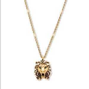 NWT Gucci Lion Head Pendant Necklace